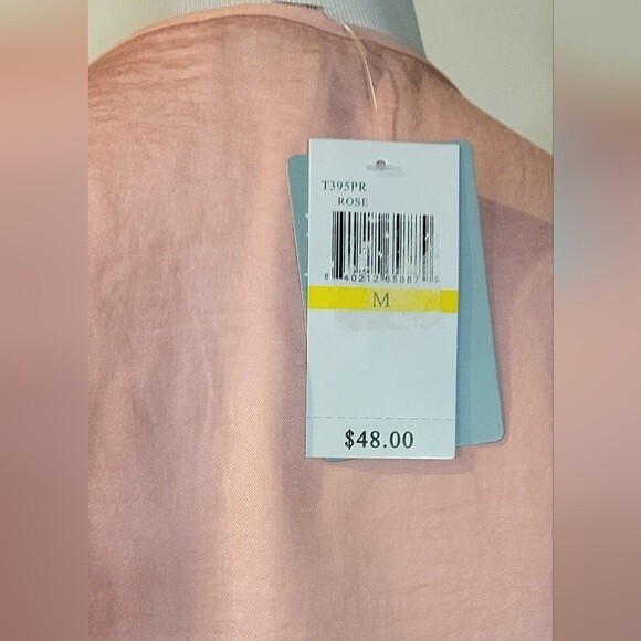 NWT Floral and Ivy Blush Pink Satin Silky Blouse-Short Sleeve - Size Medium - Picture 7 of 7